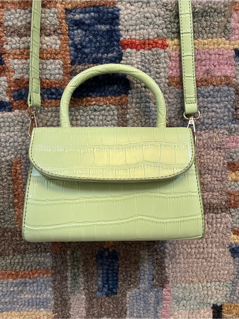 Women’s Small Top-Handle Crossbody Purse in Light Green Faux Leather